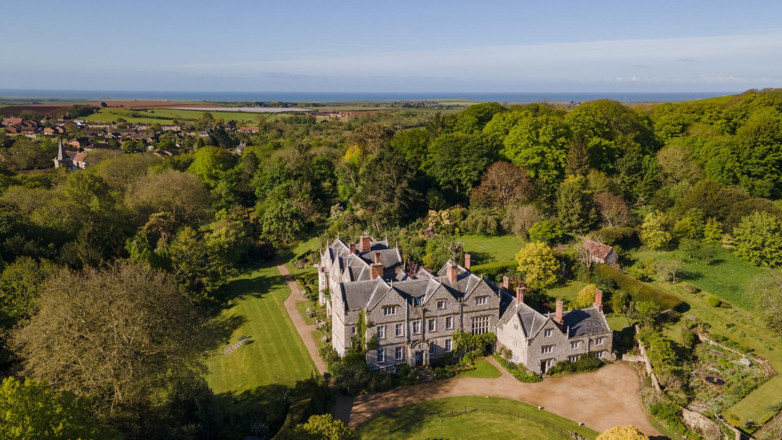 Aerial view of Northcourt House